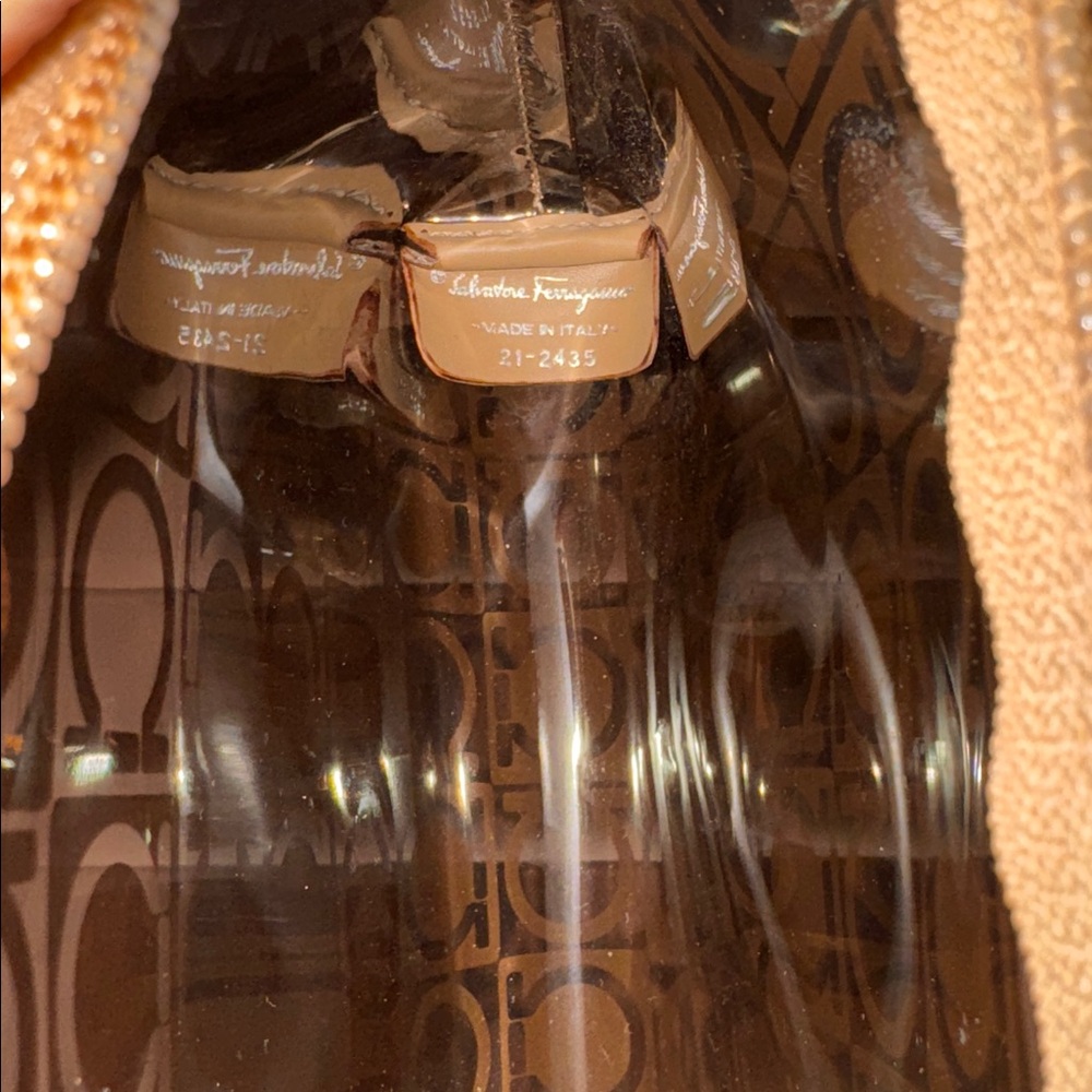 Salvatore Ferragamo Gancini transparent Pochette bag. AUTHENTIC 🤎⚡️flash sale! - Picture 9 of 11